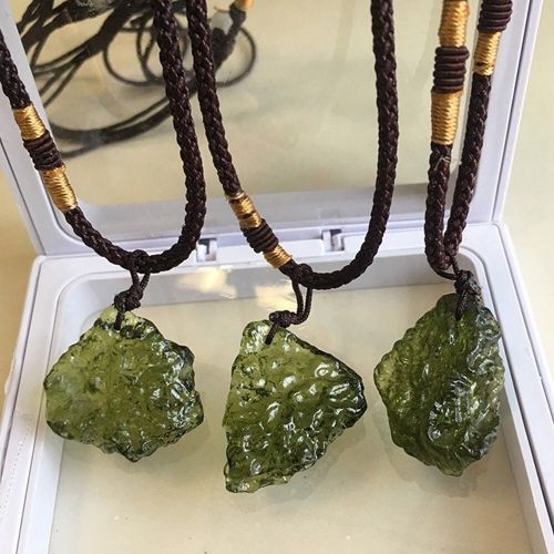 Collier En Cristal Naturel Et Unique, Bijou Vert Moldavite, Météorite De L'espace, Aerolite, Pendentif En Verre À Impact, Pierre De Guérison, Énergie
