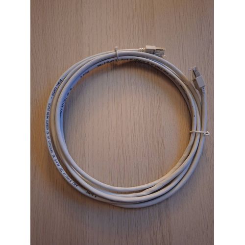 DRAKACOMTEQ - Cordon de raccordement - RJ-45 (M) pour RJ-45 (M) - 3 m - SFTP - CAT 5e - moulé - blanc