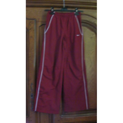 Jogging Rouge Nike - Taille 10/12 Ans