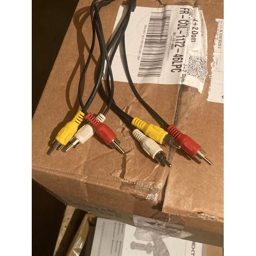 Goobay 50380 Câble de connexion audio vidéo composite, 3x RCA mâle à 3x RCA mâle, 1,5m