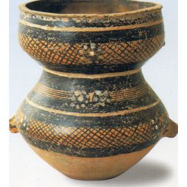 Carte Postale Theme Art Musees -16.50 Cm X 11.20 Cm Palace Museum - Chine Painted Pottery Jar With Basin -Shaped Mouth And Paired Handles