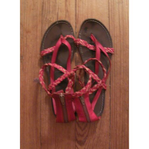 Sandales Rouges Bata - Taille 38