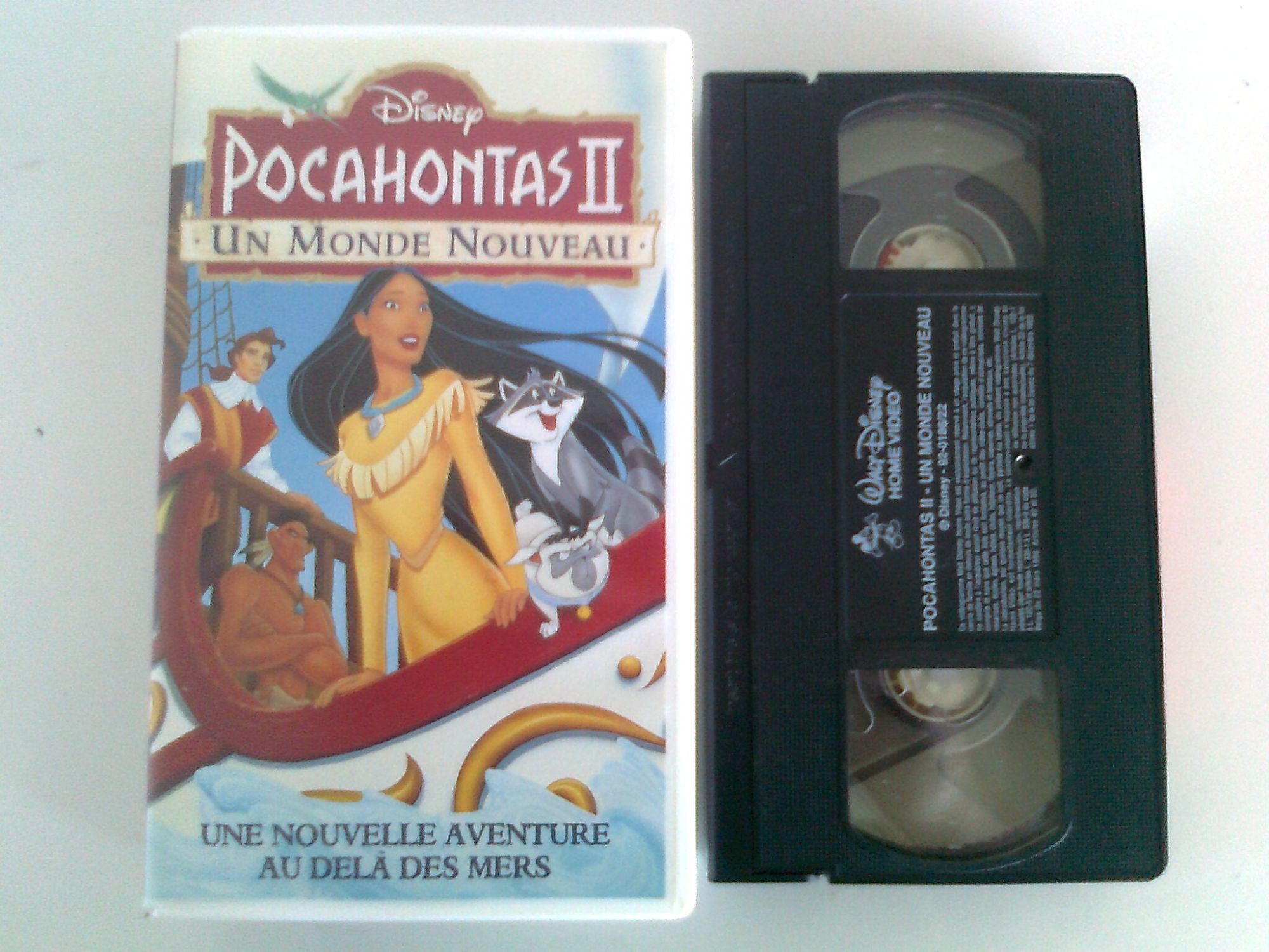 Cassette Vidéo Vhs - Pocahontas 2 - Un Monde Nouveau