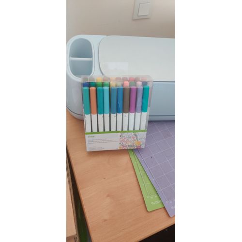 Cricut Market 3