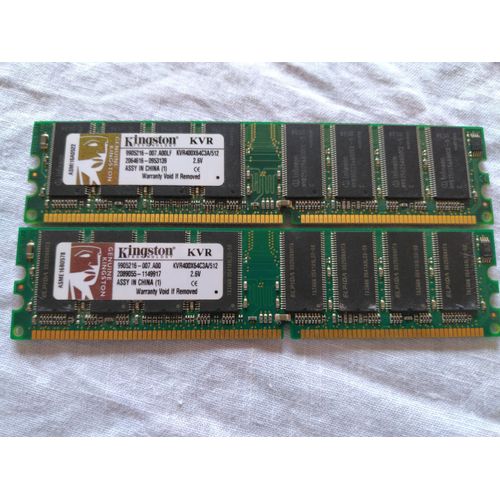 2 barrettes RAM DDR2 de 512 mégaoctets KVR400X64C3A