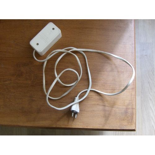 câble multiprise 4 trous plats