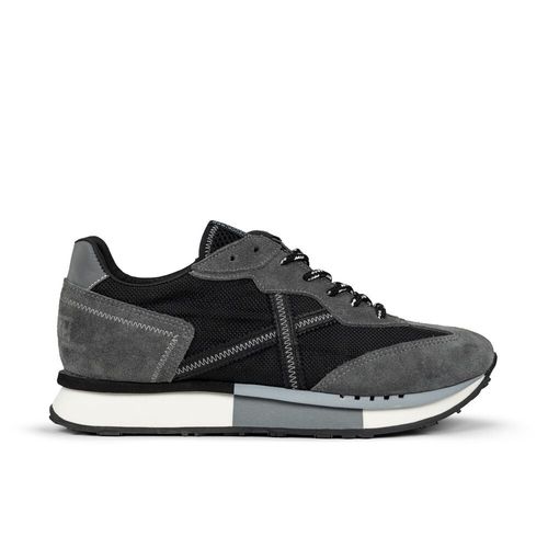 Munich Quorum Negro T46