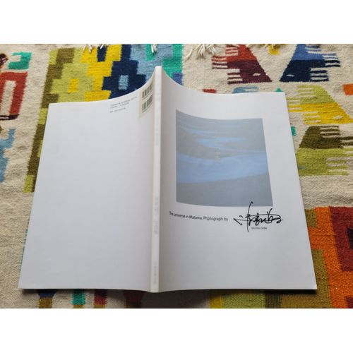 The Universe In Matama. Phgtograph By Michiko Seike. Editions : Printed In Japan. 2016.