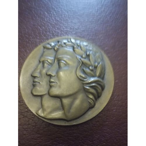 Médaille Jeunesse /Sport Offert Par Le Ministre