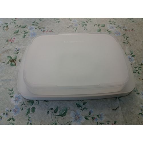 Boite De Rangement Tupperware blanche avec aérateur