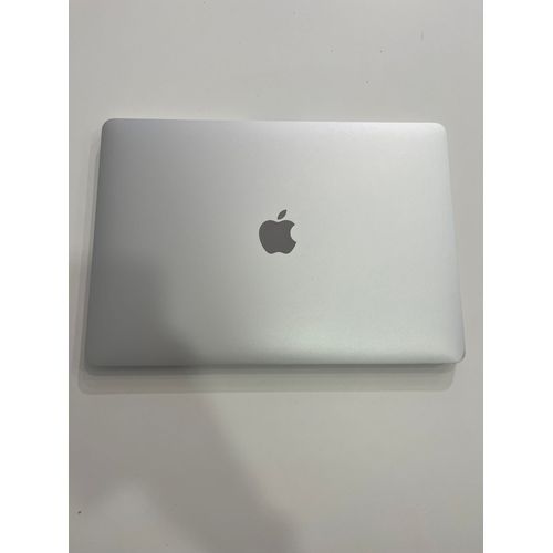 Apple MacBook Pro 13 Retina 2017 - 13" AMD 3020e - 1.2 Ghz - Ram 8 Go - DD 128 Go