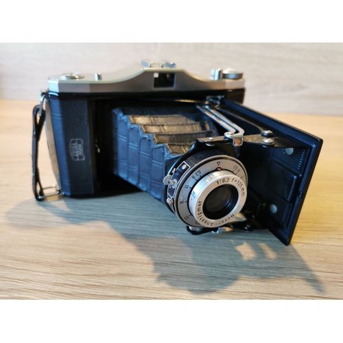 Appareil photo argentique ZEISS IKON VARIO NETTAR NOVA