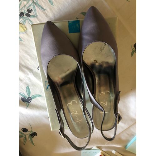 Escarpins Gris En Satin - 38