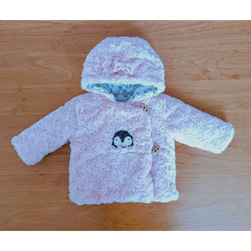 Manteau En Fausse Fourrure Rose A Capuche. Pinguin. Orchestra. Taille 3 Mois