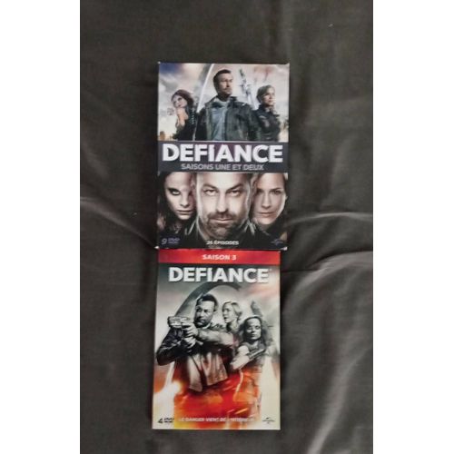 Défiance Série Fantastique Aliens , Guerre, Amour, Et Autres Choses