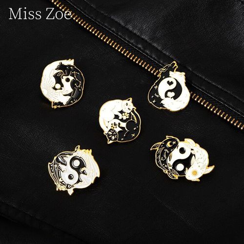 Broches En Émail Noir Et Blanc Avec Motifs D'animaux De Dessin Animé, Yin Yang Love, Porte-Bonheur, Koi Fox, Badges Métalliques Pour Sac À Dos, Épingle De Décoration Pour Ami