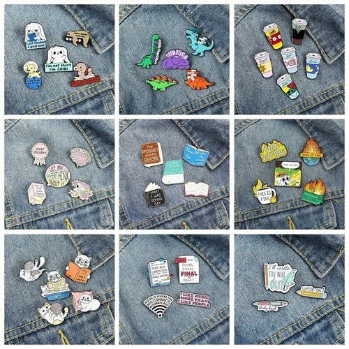 Broche Chat De Dessin Animé, Livres De Lecture En Métal Émaillé, Mignon, Tête De Mort, Personnalité, Charme, Costume, Bijoux Cadeaux Pour Étudiant Ami