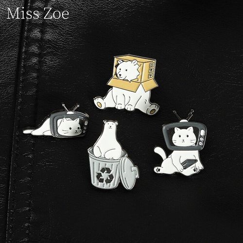 Broche En Émail Recyclable, Broche Chat, Ours Polaire Mignon, Boîte En Papier De Télévision, Badges En Métal, Bijoux Animaux Pour Enfants Et Femmes, Vente En Gros