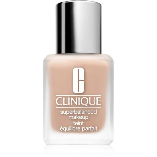 Clinique Superbalanced? Makeup Fond De Teint Soyeux Teinte Cn 13.5 Petal 30 Ml 