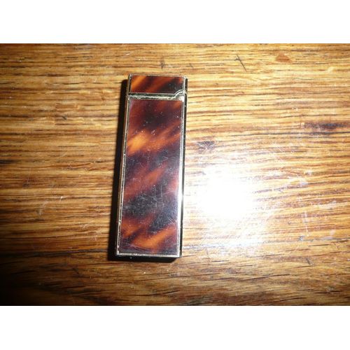 Briquet Ronson En Laque Et Métal DoréÀ Essence.