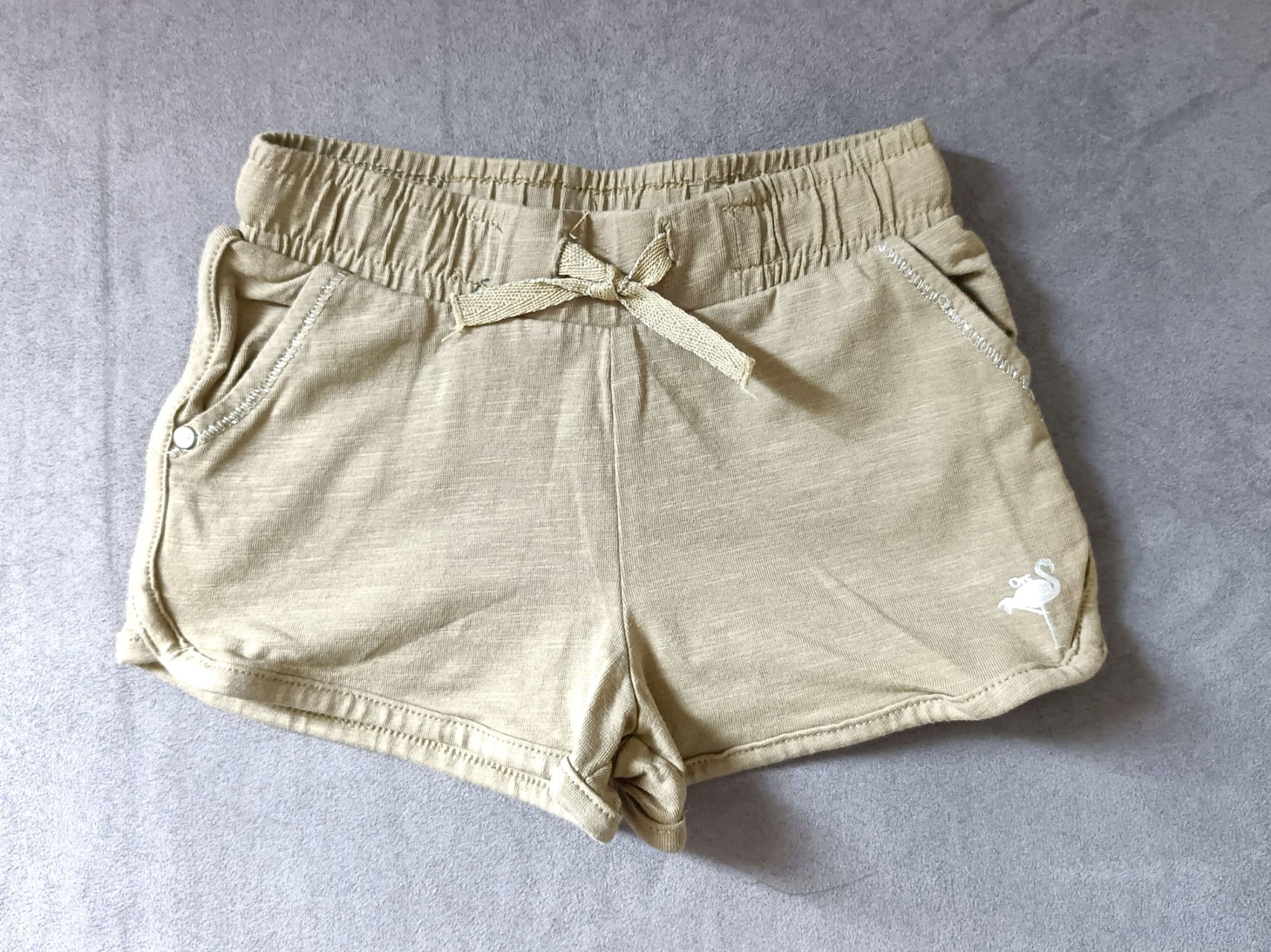 Short Vert Kaki. Orchestra. 3 Ans. 98 Cm