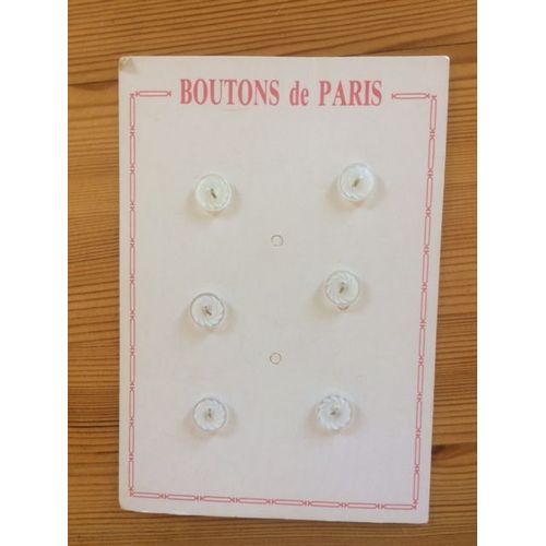 6 Boutons Blancs 1,2 Cm