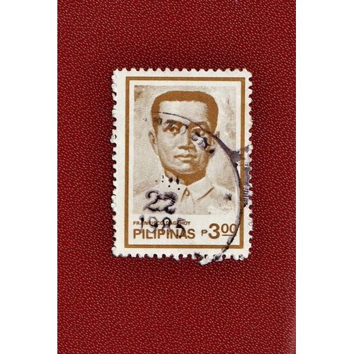 5 Timbres Des Philippines De 1984 Et 1985