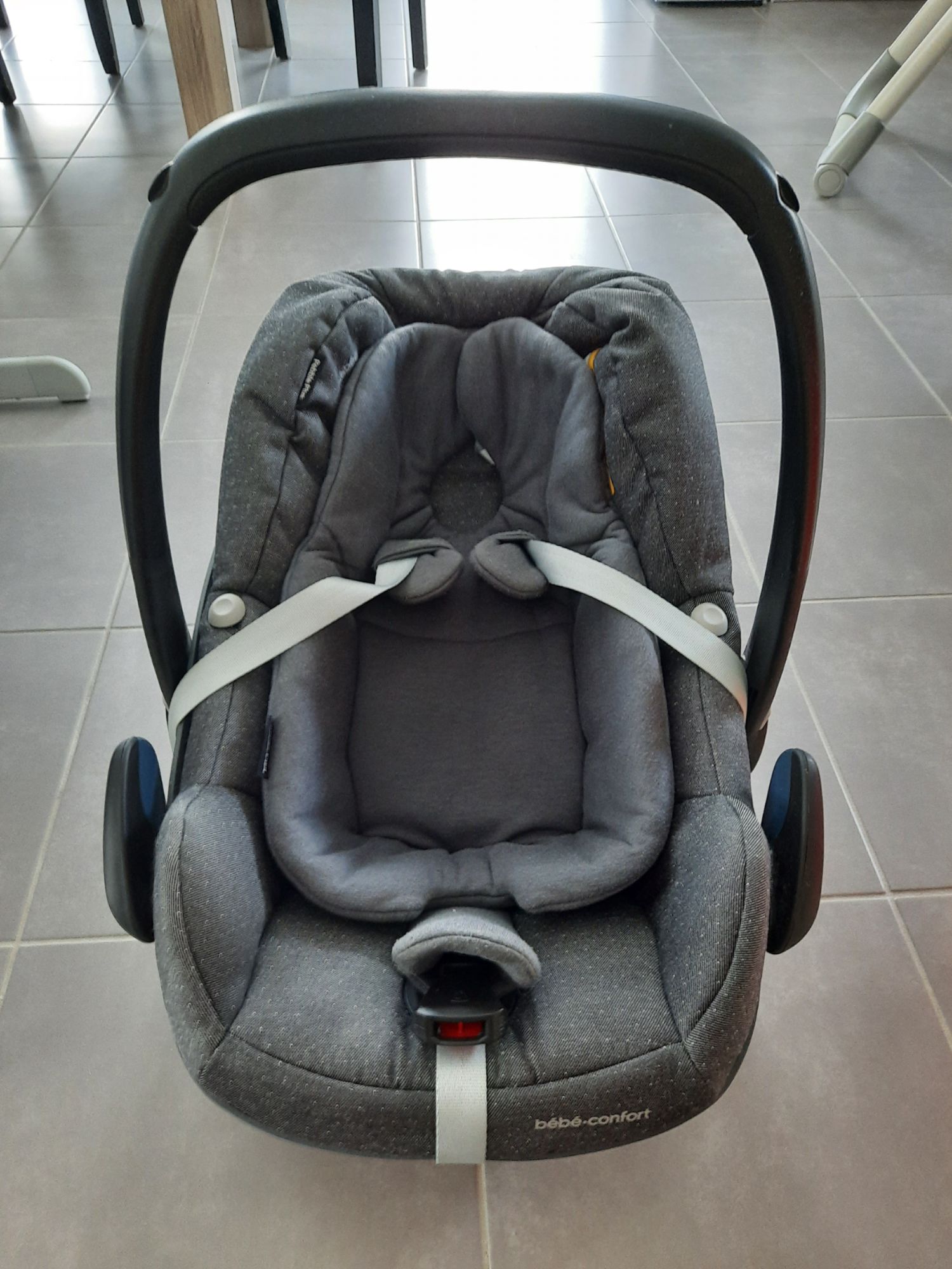 Vente Coque Pebble Plus I-Size De Bebe Confort Avec Sa Base Isofix