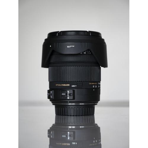 Sigma Objectif 17-50 mm F2,8 DC OS HSM EX - Monture Canon avec filtre UV et pochette