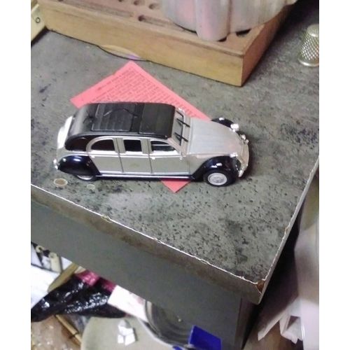 Norev Citroen 2 Cv Limousine 