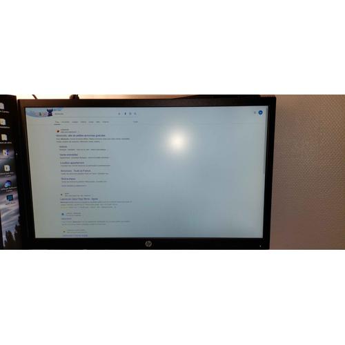 Ecran PC HP V22e - 21.5" - FHD TN (HDMI/VGA, 1920 x 1080, 16:9, 5ms, Faible lumière bleue)