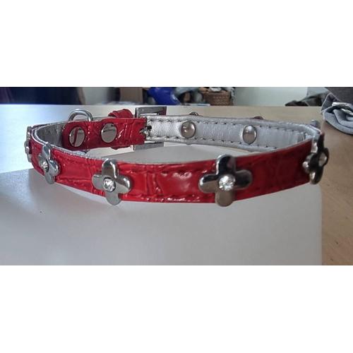 Collier Chat Wouapy Rouge Fleurs 24 À 28 Cm