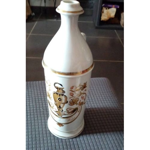 Bouteille En Porcelaine De Limoges. Eau Des Fées.