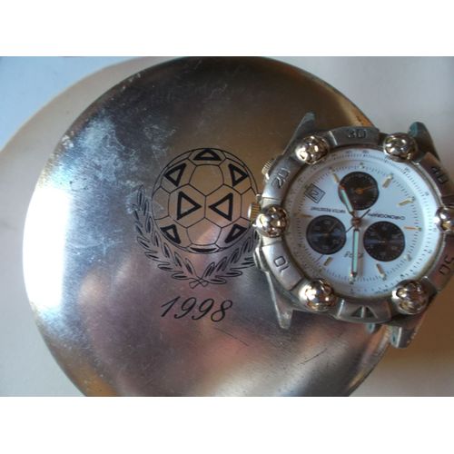 1 Montre Homme Sans Bracelet De La Coupe Du Monde 1998 Avec Sa Boite D'origine En Bon Etat