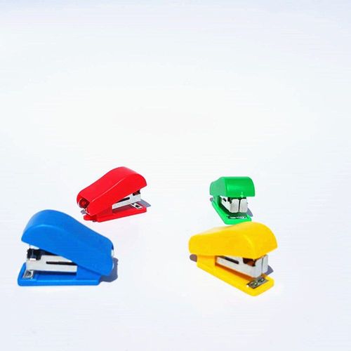 Mini-Agrafeuse Super Kawaii, 1 Pièce, Mini-Agrafeuse Utile, Ensemble D'agrafes, Papeterie De Reliure De Bureau