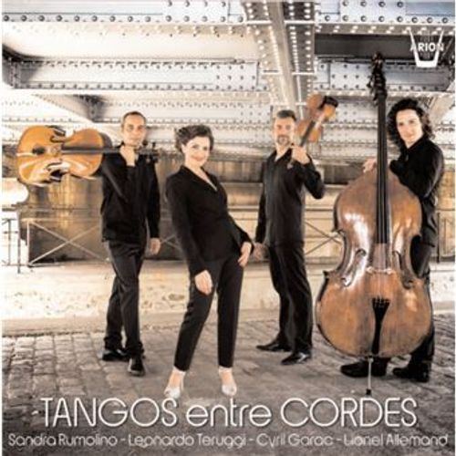 Tangos Entre Cordes
