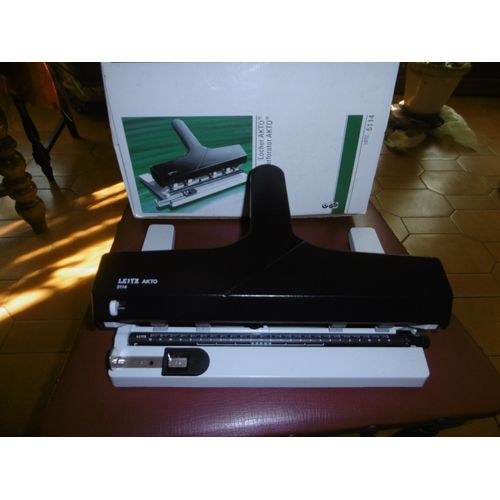 Perforateur 4 Trous Ajustable Leitz 5114