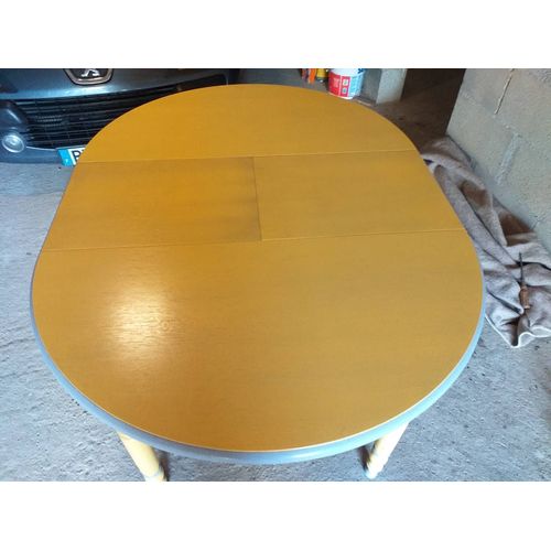 Lot Table Ronde Chêne Massif Ceruser Jaune 109cm De Diamètre +Rallonge  De 40 Cm +4 Chaises  Pailler  Même Tinte. 