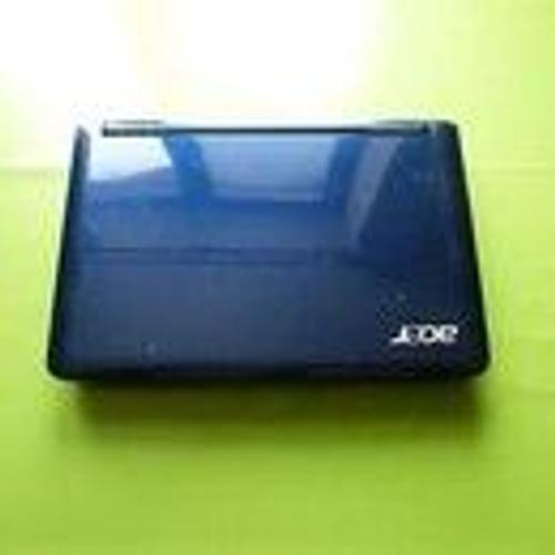 Acer Aspire One ZG5 - 7.85" AMD 3000 series - Ram 8 Go - DD 30 Go