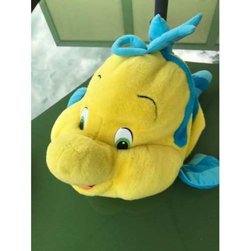 Range Pyjama Peluche Poisson Polochon La Petite Sirène Disney 40 Cm