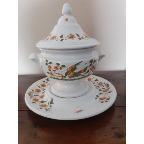 Faience De Moustiers : Soupiere Sur Plat