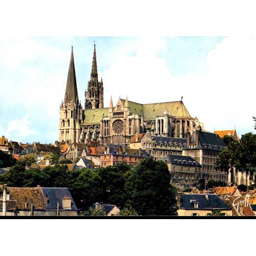 Carte Postale De Chartres (Eure Et Loir) Vue Générale De La Cathédrale (Réf.82)