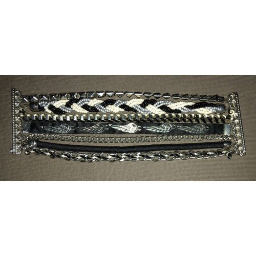 Bracelet Multi Rangs À Fermeture Magnétique