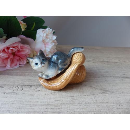 Figurine chat en céramique