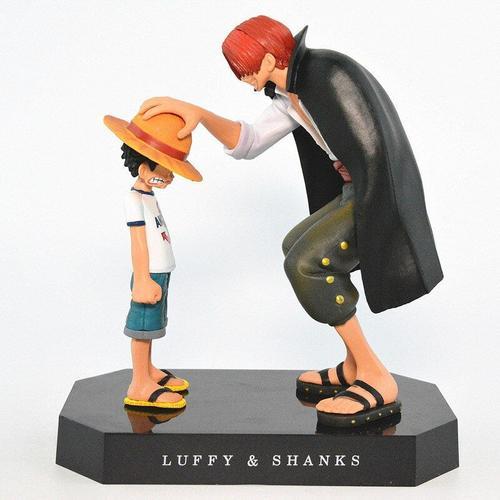 One Piece Figurine Luffy et Shanks Décoration dessin animé