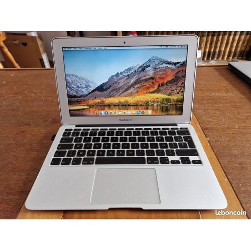 Apple MacBook Air 11" fin 2010 Intel Core 2 Duo - 1.4 Ghz - Ram 2 Go - SSD 128 Go