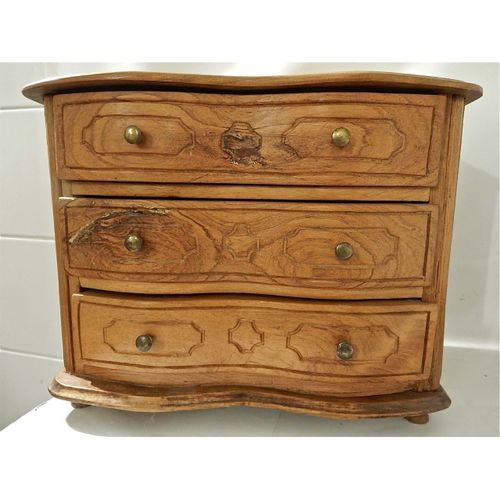 Meuble De Maitrise Commode A Bijoux