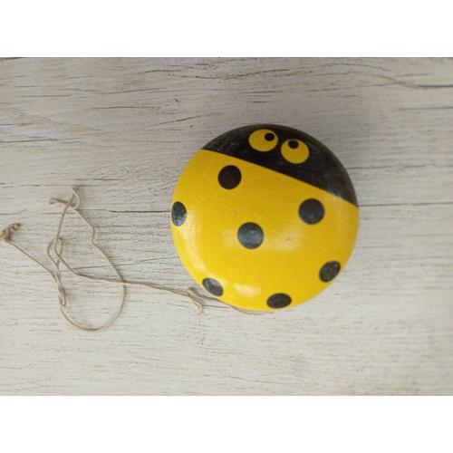 Yoyo Vintage En Bois - Coccinelle