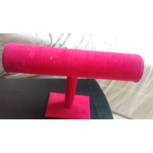 Support À Bijoux Velours Ras Rose Fuschia