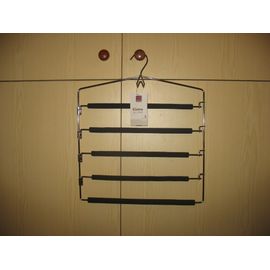 Cintre En Métal Pour 5 Pantalons